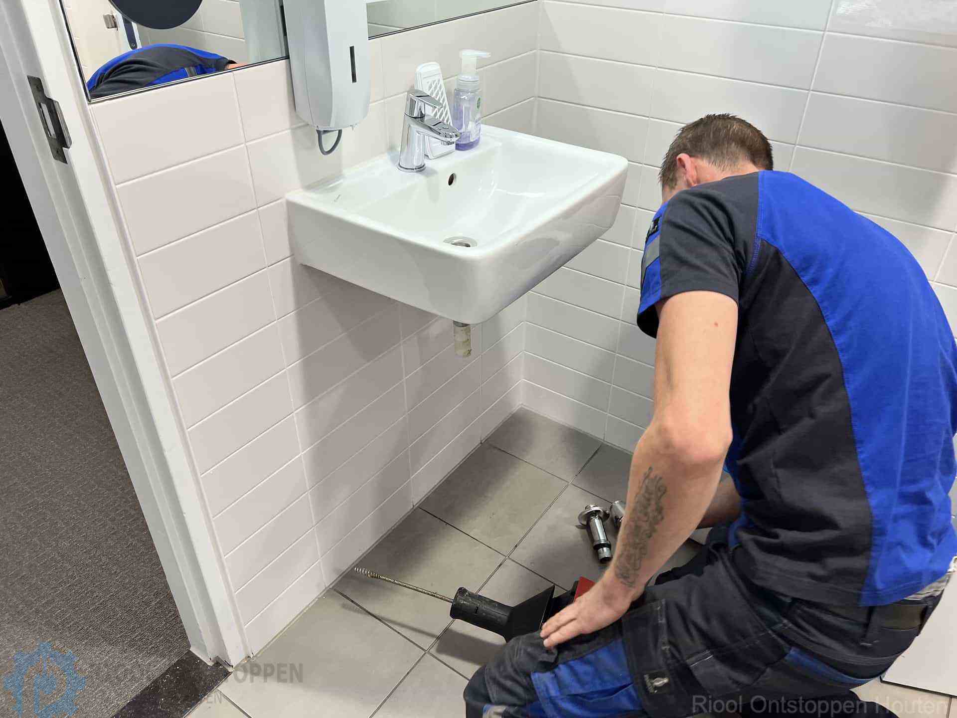 Gootsteen Ontstoppen Houten
