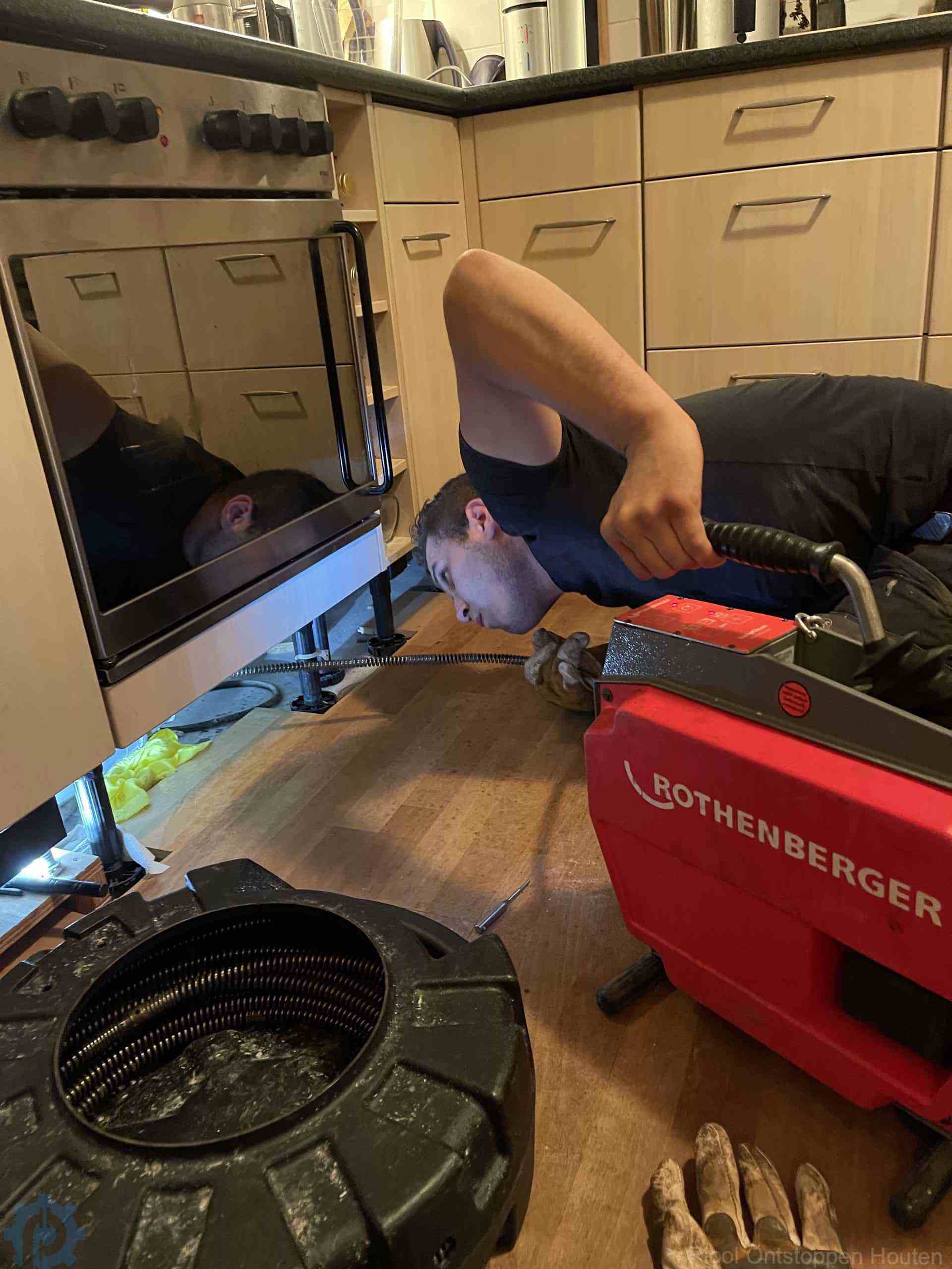 Ontstoppen Gootsteen Houten