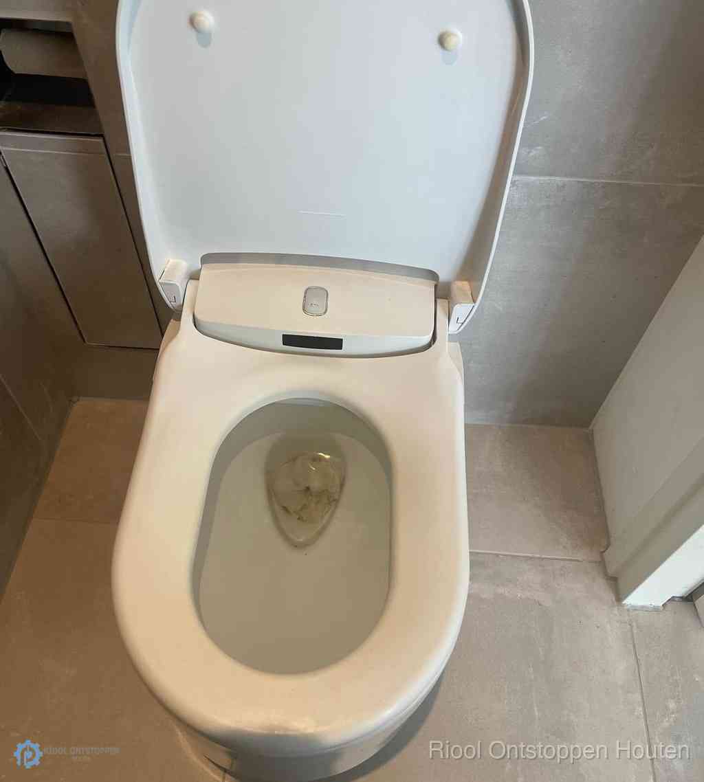 Toilet Ontstoppen Houten