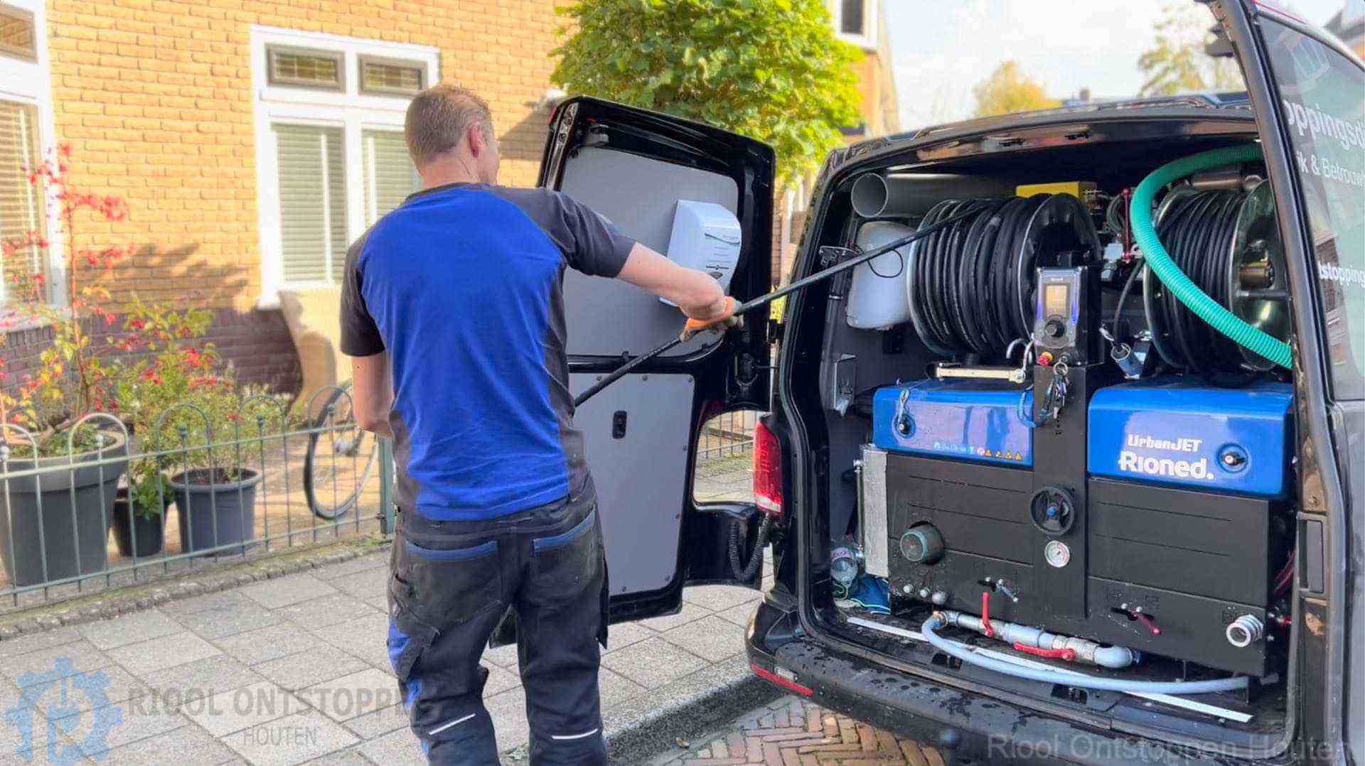 Verstopt Riool Houten